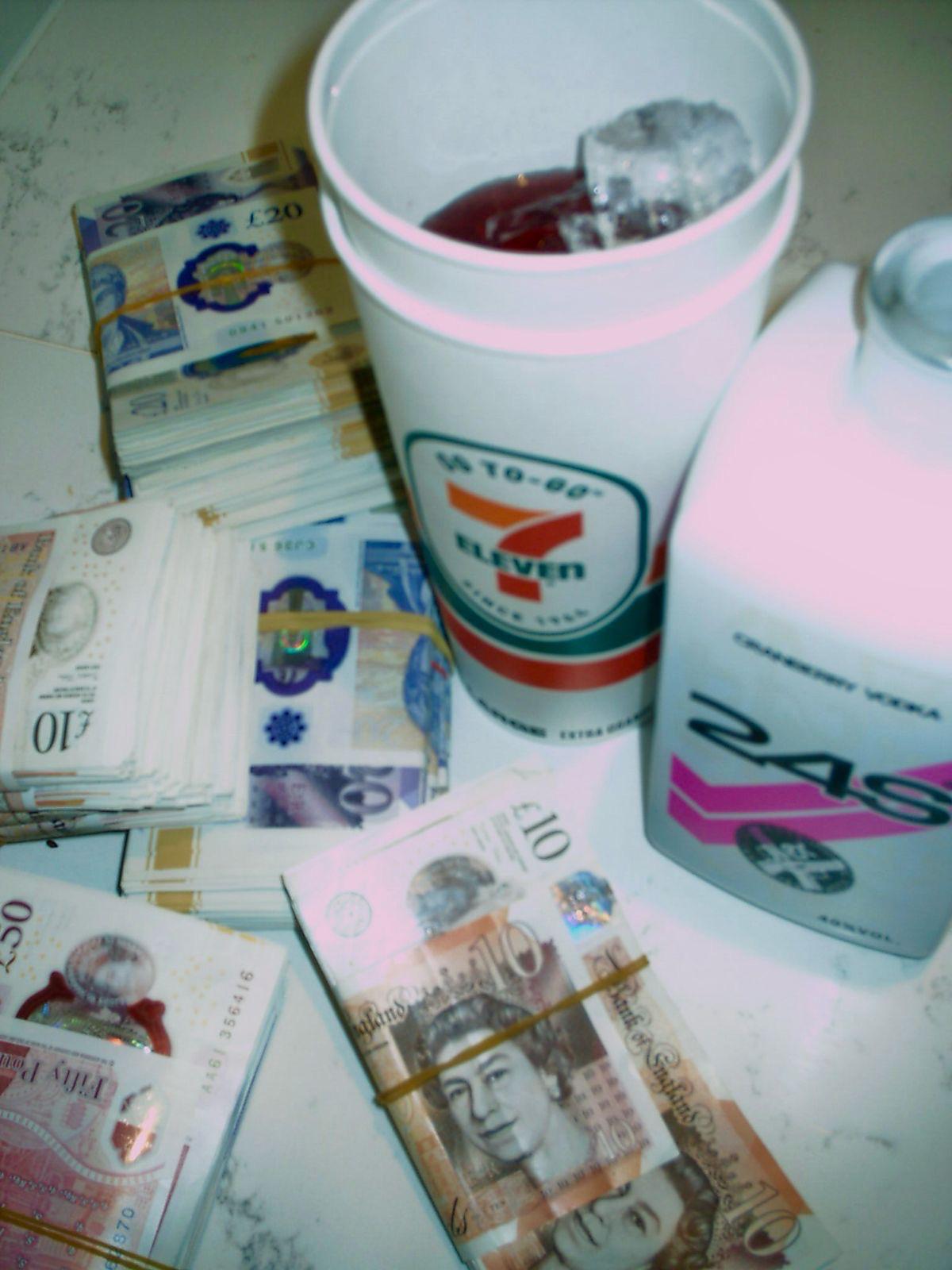 Pass The Bottle – 24S Lean Vibe Set | 24S Vodka 0,7L 40% vol. + China Sprite Raspberry Lemon Zero